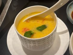 -鲜入唯煮·港式海鲜牛肉火锅(金宝街店)