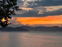 -美人鱼悬崖海景餐厅(鹿嘴山庄店)