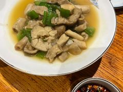 -滇香肴·云南菜蒸汽石锅鱼(云南北路店)