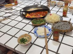 -朱光玉火锅馆(正弘城店)