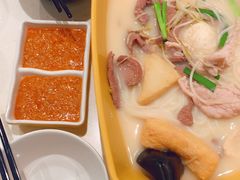 -谭仔米线(皇庭广场店)