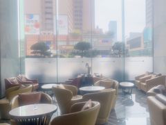 -深圳温德姆至尊酒店·大堂吧·户外花园