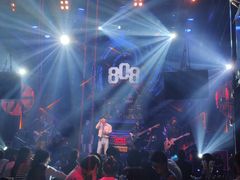-808 LiveHouse
