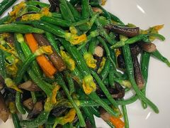 云南鸡枞菌爆黄瓜花-金鼎轩(方庄天坛店)