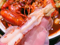 -虾弄弄海派小龙虾·牛羊蝎子火锅