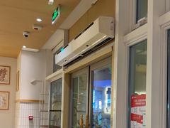 -必胜客(WOW昙华林店)