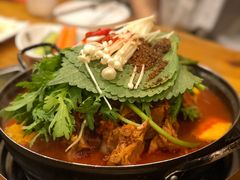 -喇喇排骨火锅·传统韩式脊骨汤(望京西园总店)