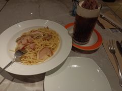 -必胜客(阿诗玛店)