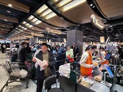 -胖东来生活广场(健康路店)
