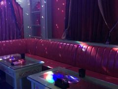 -骑士KTV(红谷滩万达店)