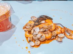 -席娜卡琳火车铁道夜市