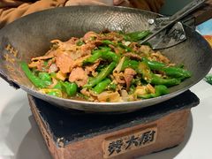 -费大厨辣椒炒肉(高铁吾悦广场店)