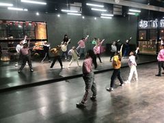 -零下舞度·街舞连锁机构(万科中心店)