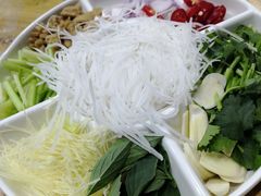 -官塘陈记鱼生·潮汕砂锅粥·牛肉火锅(潮枫路总店)