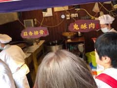 -八一好吃街·高品美食广场