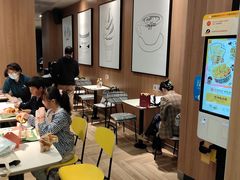 -麦当劳(凯德MALL太阳宫店)