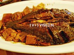 红烧豆腐烩小黄鱼-玲珑餐厅(陕西南路店)