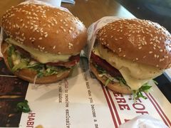照烧凤梨牛肉特堡-The Habit Burger Grill 哈比特汉堡(爱琴海店)