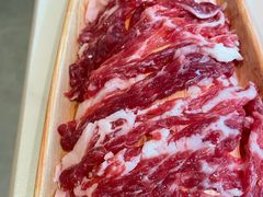 -左庭右院鲜牛肉火锅(金山万达店)