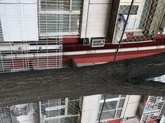 -资和信百货商场