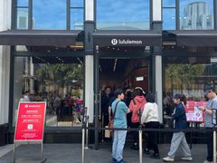 -lululemon(比斯特购物村店)
