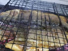 -明月食府(二区干二路店)