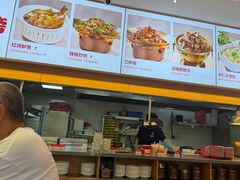 -南城香·饭香串香馄饨香(花园北路店)