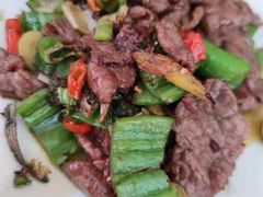 -泸沽肴(泸沽湖大洛水村农村信用社旁店)