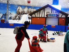 -长沙湘江冰雪世界