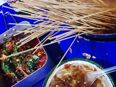 -马路边边串串香(苗栗路店)