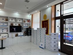 -靓芙泉专研痘痘肌