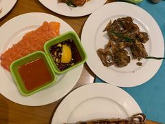 -亚龙湾希尔顿自助餐厅·海鲜·烧烤·沙滩BBQ·现场乐队