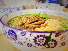 -镇南锅盖面馆(解放路店)