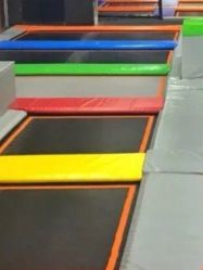 -蹦贝运动中心·蹦床·攀岩·闯关(龙岗店)