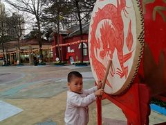 -史努比缤纷世界