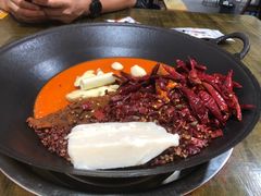 -黄潇洒老火锅(九眼桥宏济巷店)