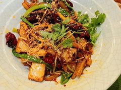 -银鼎轩麻辣香锅(丹尼斯2天地店)