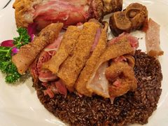 椒盐咸蹄髈-新南华大酒店(广中店)