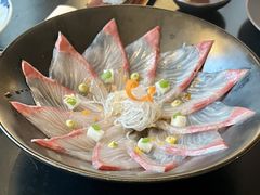 鰤鱼薄切-Tsuru鹤日本料理(静安香格里拉店)