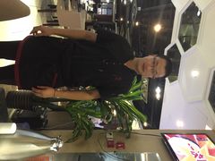 闫府私房菜(恒隆广场店)-闫府私房菜·百年鲁菜(恒隆店)