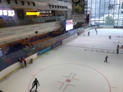 -冠军冰场CHAMPION RINK(凯德广场店)