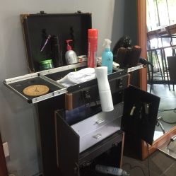 点击看大图 -discovery 发现 hair salon