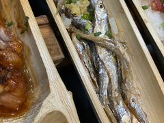 -胡须哥网红竹筒菜