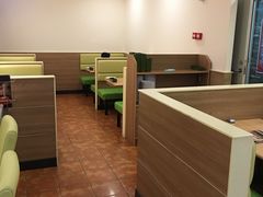 卡座-萨莉亚意大利餐厅(白云汇店)