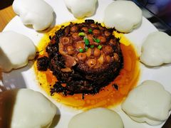 五夫莲子扣肉-炊烟·山房菜