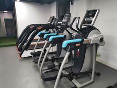 器械区-清橙健身(学院路店)
