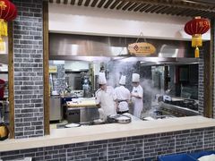 -地方名吃海鲜大馅蒸饺(北戴河店)