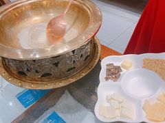 -哈啾嗨·新概念蒙餐(红星新城店)