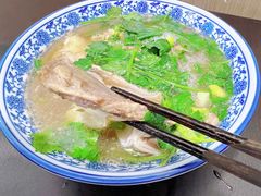 -丰登陕西水盆牛羊肉·泡馍