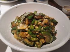 小炒青茄子-新辣宴·湖南家常菜·商务聚餐(中粮创芯店)